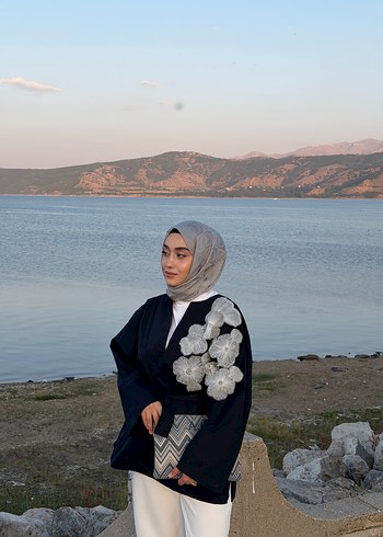 Zara Naak Cicek Detayli Tunik