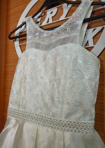 Beyaz Uzun A-Line Straplez Gelinlik - Görsel 6