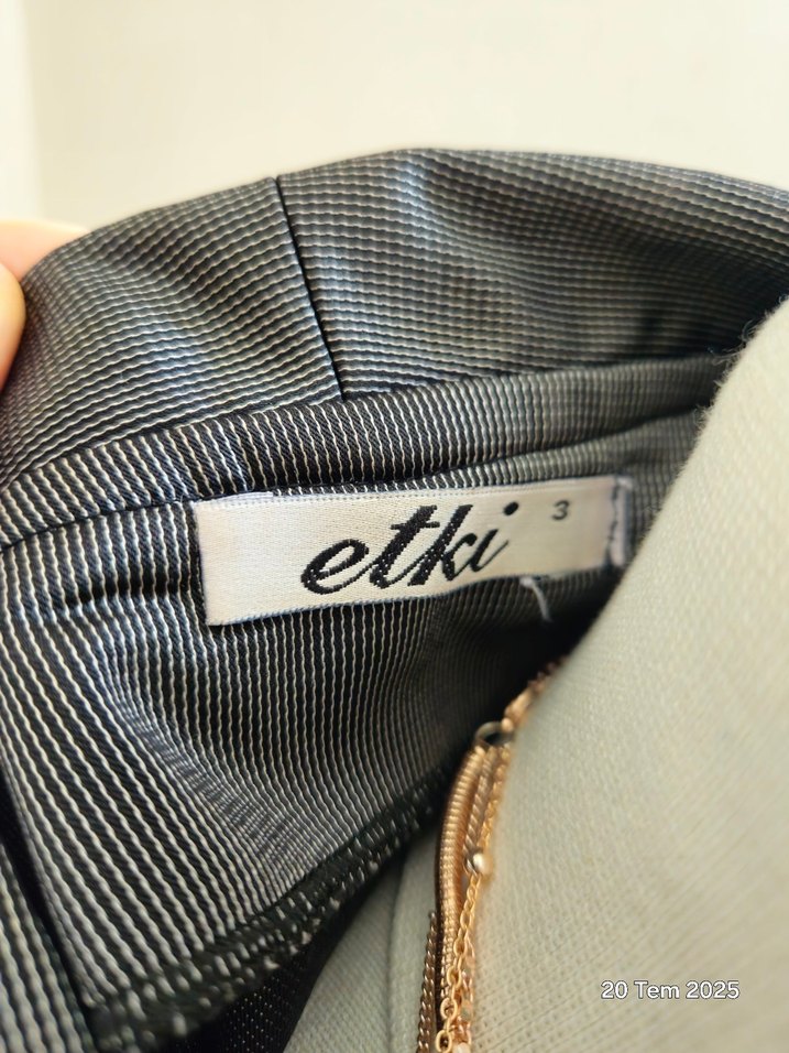 Gri Kolsuz Kemerli Yelek - Görsel 4