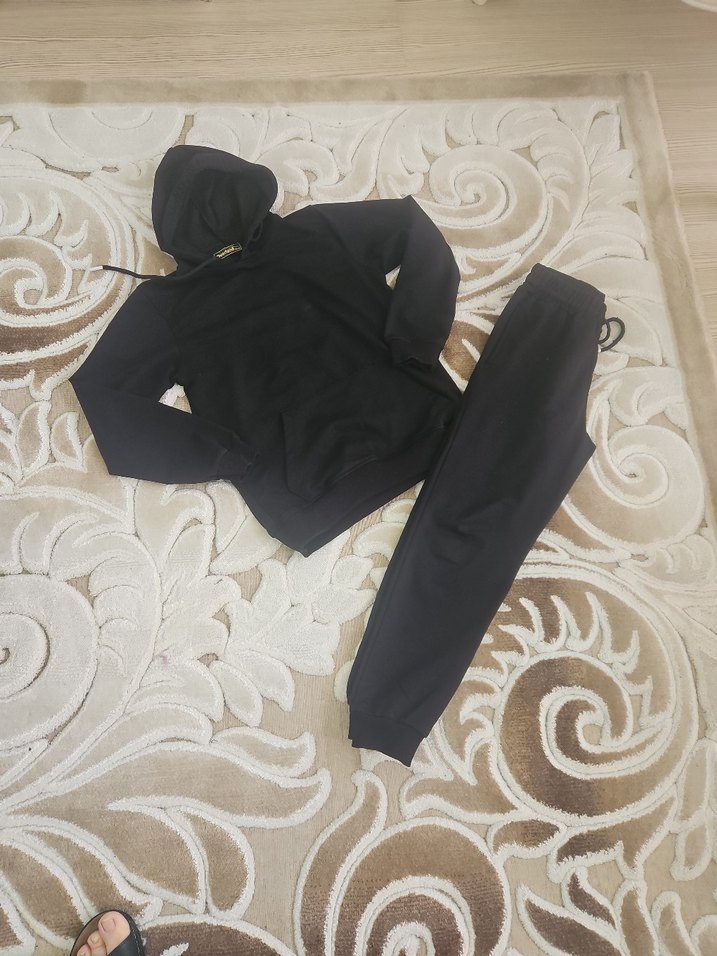Siyah Kapüşonlu Rahat Kesim çocuk Eşofman Takımı - Görsel 3