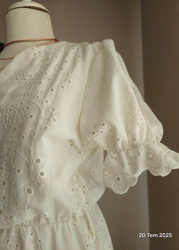 Dantel Detaylı Beyaz Bohem Midi Elbise - Görsel 2