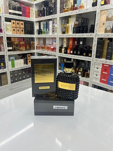 Valentıno NOIR ABSOLU