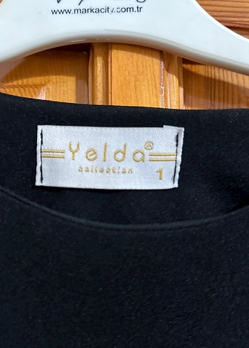Beyaz Butik Siyah Uzun Kollu Drapeli Tunik