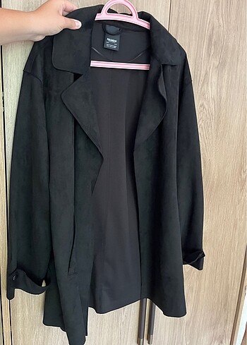 Pull bear kadın L beden rahat kesim suni süet siyah ceket