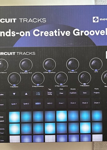 Novation Circuit Tracks Hand-on Groove Box