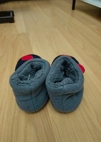 31 Beden gri Renk Erkek Çocuk Gri Nakışlı Sıcak Örgü Ev Terliği