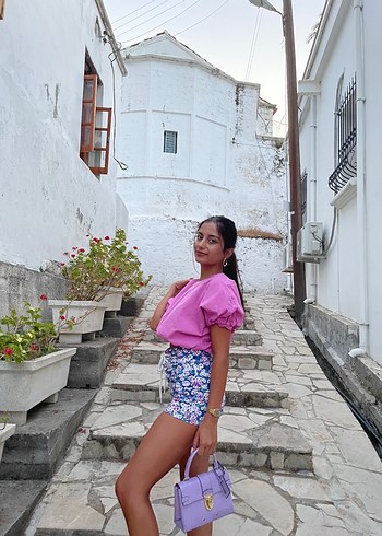 BSL FASHION Çiçek Desenli Bağcıklı Mini Şort