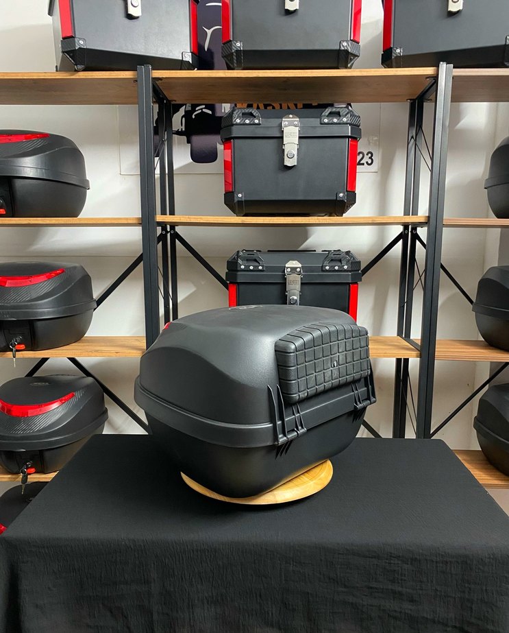 MOTOSİKLET ÇANTALARI 32 LİTRE - Görsel 3