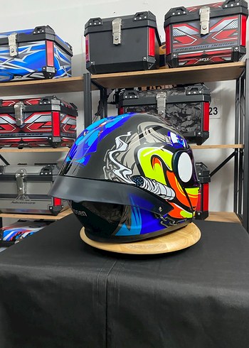 Renkli Desenli Parlak Biker Motosiklet Kaskı - Görsel 5