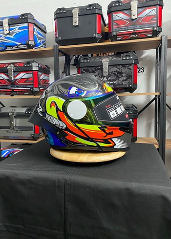 Renkli Desenli Parlak Biker Motosiklet Kaskı - Görsel 9