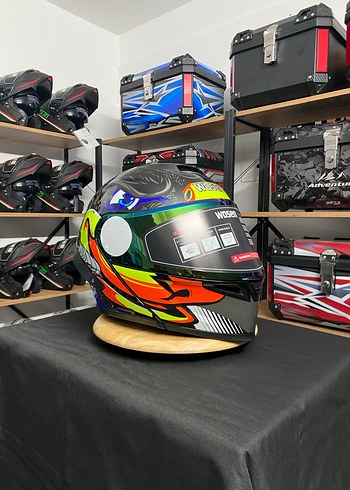 Renkli Desenli Parlak Biker Motosiklet Kaskı - Görsel 8