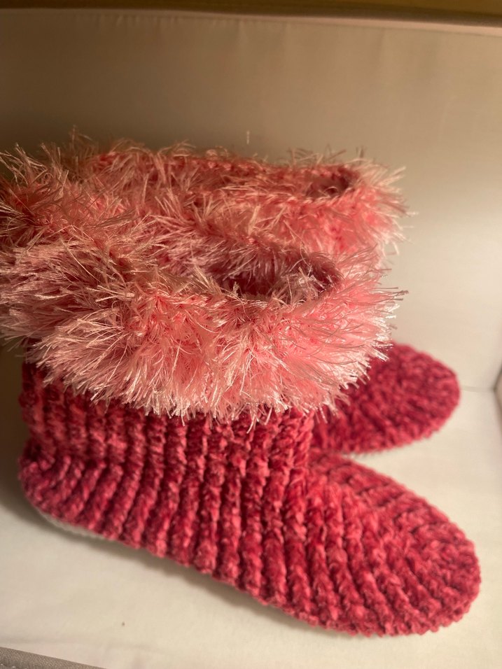 Kızlar için Pembe El Örgü Sıcak Ev Terliği - Görsel 2