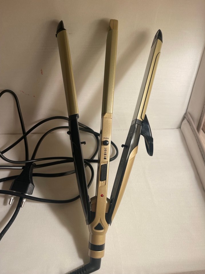 Parlak Altın Renkli Saç Düzleştirici - Görsel 2