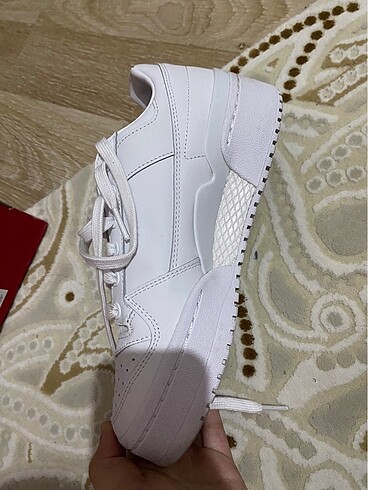 37,5 Beden beyaz Renk Adidas forum blod