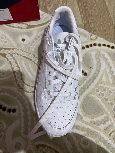 Adidas forum blod