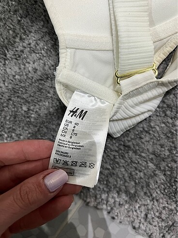 l Beden beyaz Renk H&M bikini takımı