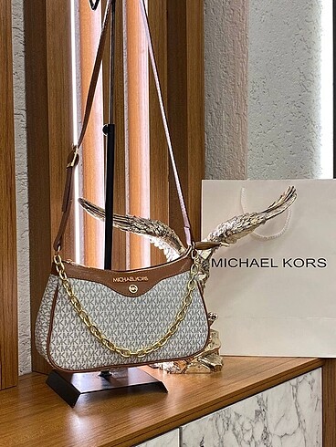 Michael Kors michael kors kol çantansı