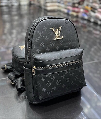  Beden çeşitli Renk Louis Vuitton sırt çantası
