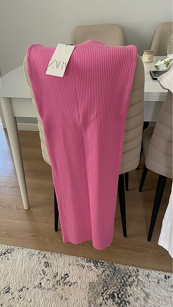 Zara Zara etek