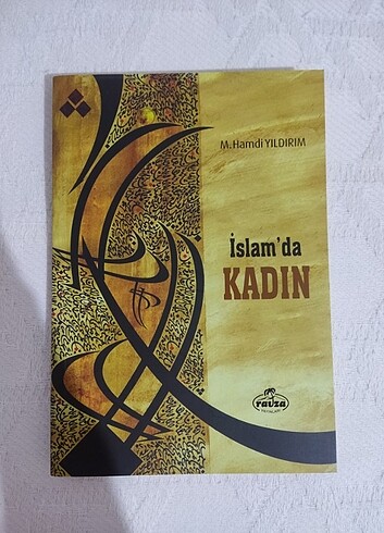 İslam'da kadın kitap