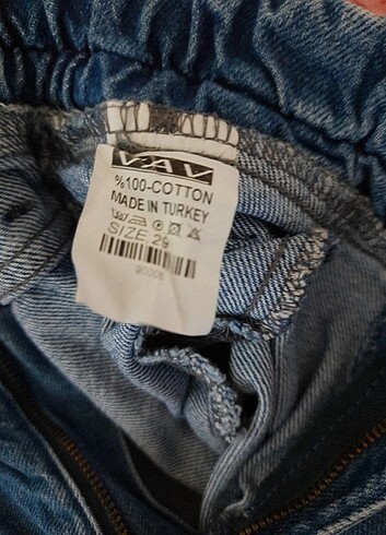 Beli hafif büzmeli iki düğmeli kot pantolon - Görsel 6