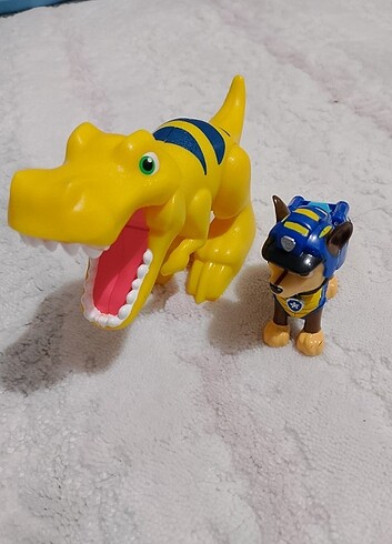  Beden Paw petrol dino
