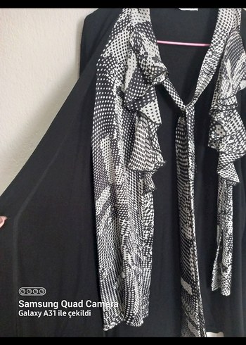 Yılan Desenli Uzun Kollu Siyah Tunik - Görsel 3