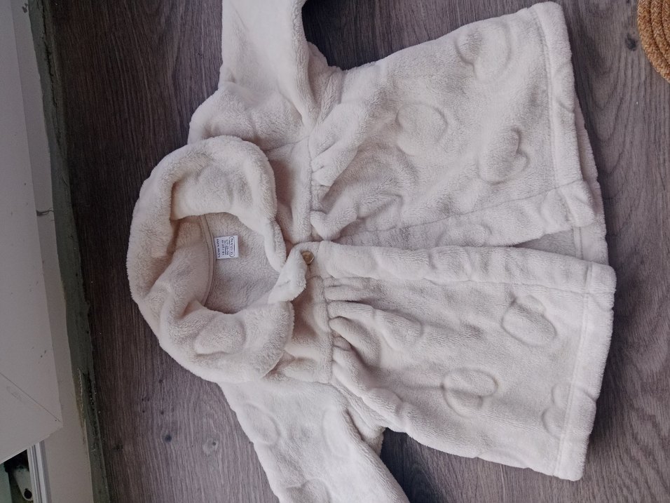 Kız Çocuk Beyaz Kürklü Polar Mont - Görsel 2