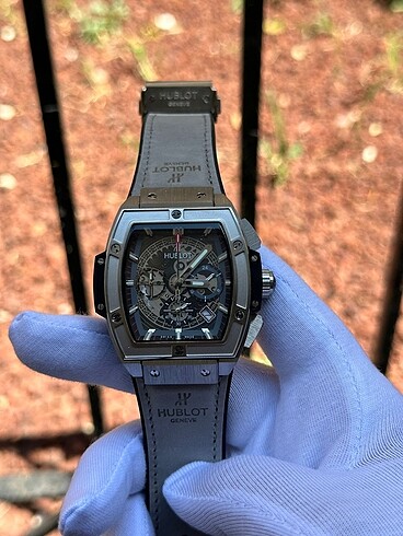 HUBLOT ERKEK KOL SAATİ