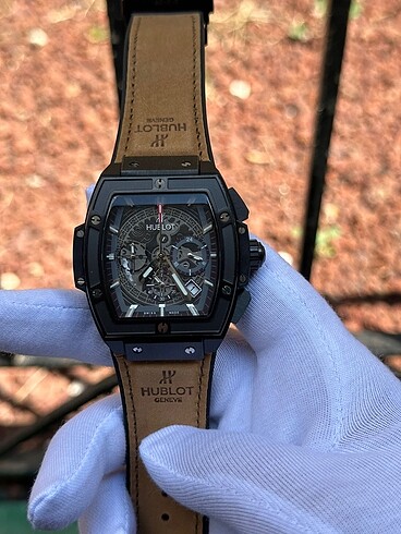 HUBLOT ERKEK KOL SAATİ