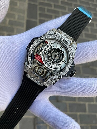 HUBLOT BIG BANG MP-09 KOL SAATİ