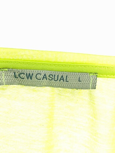 l Beden sarı Renk LC Waikiki T-shirt %70 İndirimli.