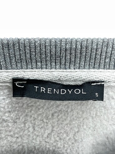 s Beden gri Renk Trendyol & Milla Sweatshirt %70 İndirimli.