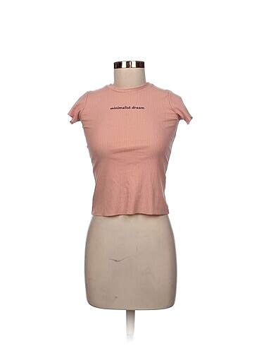Defacto T-shirt %70 İndirimli.