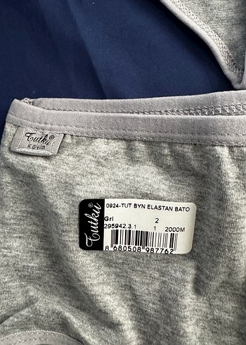 Gri Renk İç Çamaşırı - Görsel 4