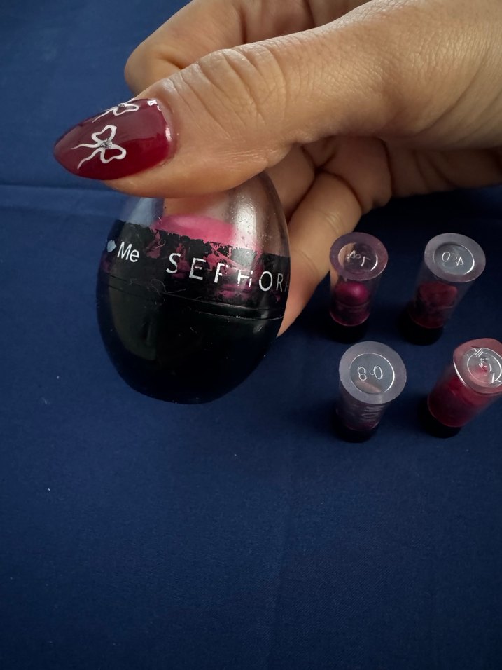 SEPHORA Kiss Me Koyu Pembe Dudak Parlatıcısı - Görsel 3