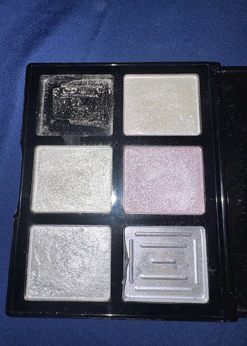 H&M Çok Renkli Parlak Far Paleti - Görsel 10