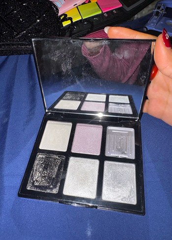 H&M Çok Renkli Parlak Far Paleti - Görsel 4