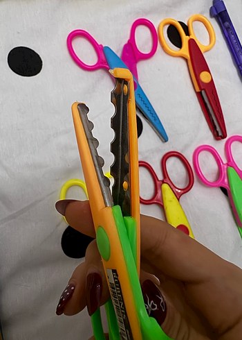 Renkli Okul Aktivite Malzemeleri Seti - Görsel 14