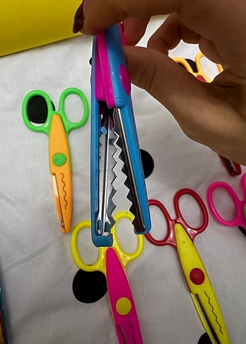 Renkli Okul Aktivite Malzemeleri Seti - Görsel 15