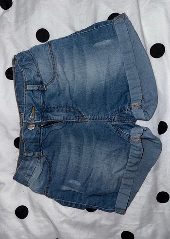 Kız Çocuk Mavi Düğmeli Mini Kot Şort - Görsel 3