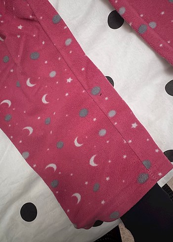 Kız Çocuk Pembe Düğmeli Polar Pijama Takımı - Görsel 5