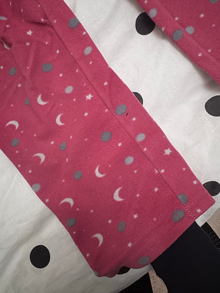 Kız Çocuk Pembe Düğmeli Polar Pijama Takımı - Görsel 5