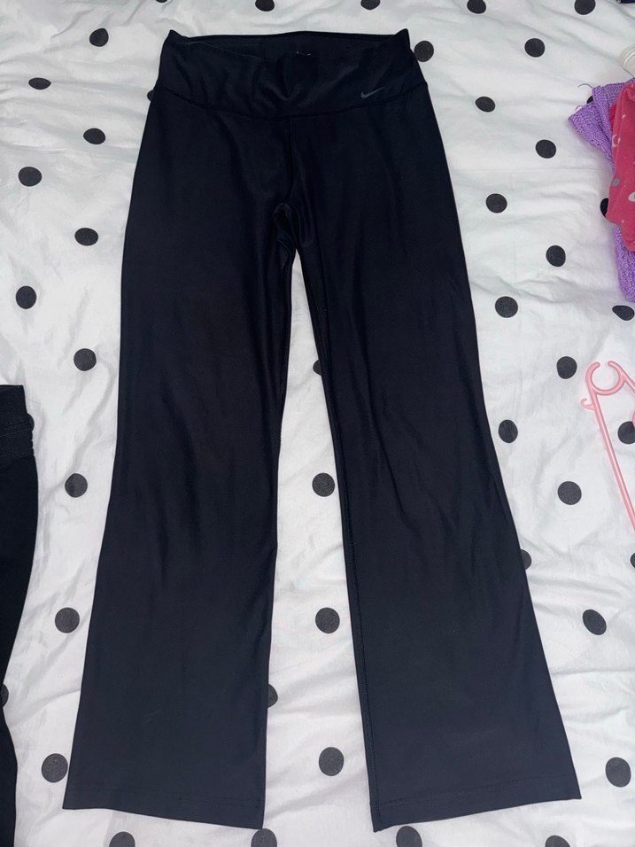 Nike Siyah Kadın Spor İspanyol Tayt - Görsel 3