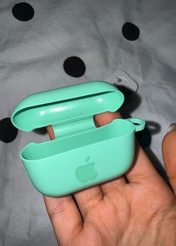 Yeşil Silikon AirPods Kılıfı + iç kulaklık silikonu - Görsel 4