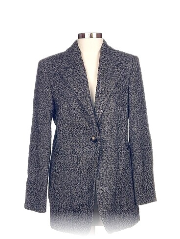 Mango Blazer %70 İndirimli.