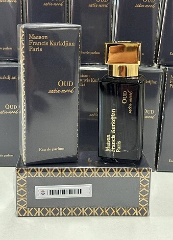 MAISON FRANCIS KURKDJIAN PARIS OUD SATIN MOOD PARFÜM