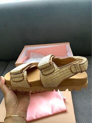 38 Beden Miu miu hasır sandalet