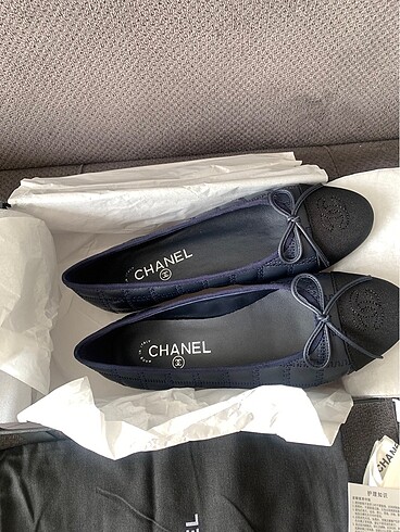 Chanel babet