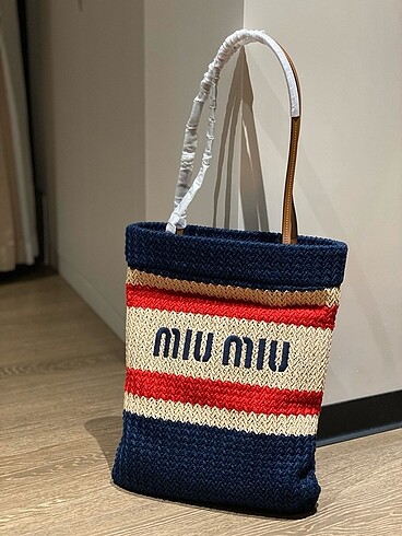 Beden çeşitli Renk Miu Miu hasır plaj çanta